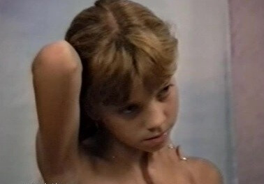 Naturistin: Julia Akt Dessous - The practice of naturism fosters an atmosphere of trust and respect