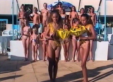 Video Nudism Junior Miss Pageant France 7 - This practice of going nude was embraced by the highest ranks of the aristocracy