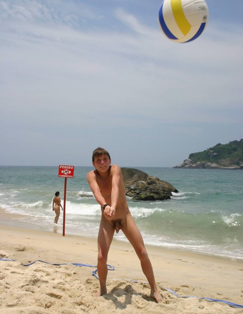 Brazilian val-ball goddess - The practice of nudism helps us shed imposed stereotypes and insecurities