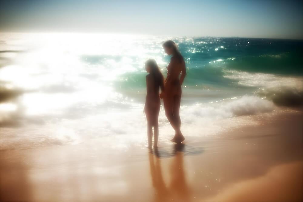 Naturism culture in Western countries new photos - There are many politicians among nudists