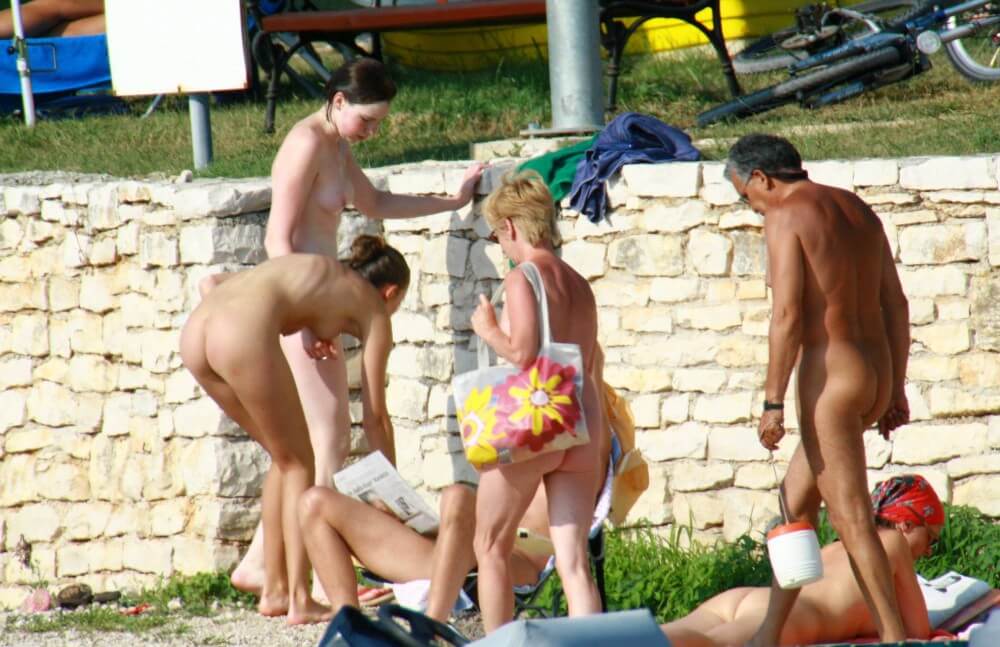 Nude Duet Girls Rail Climb Photo Set - Lightness and ease as the main traits of naturists