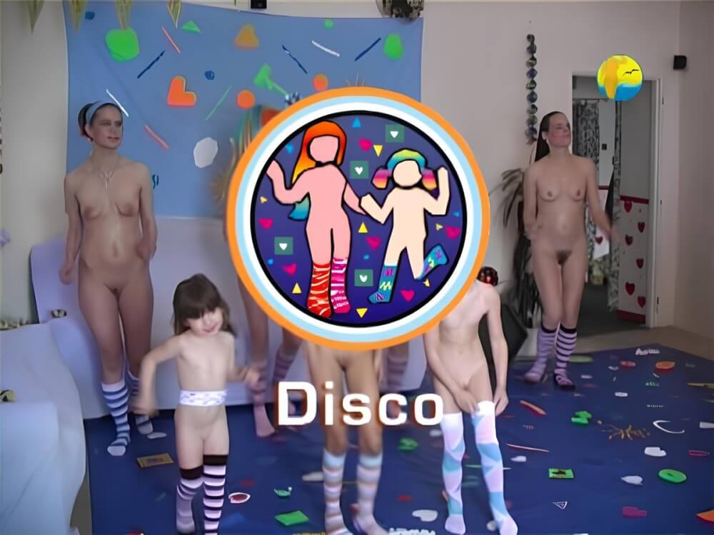 Naturism Freedom: Disco - In this nudist movement, voluntariness and comfort are important