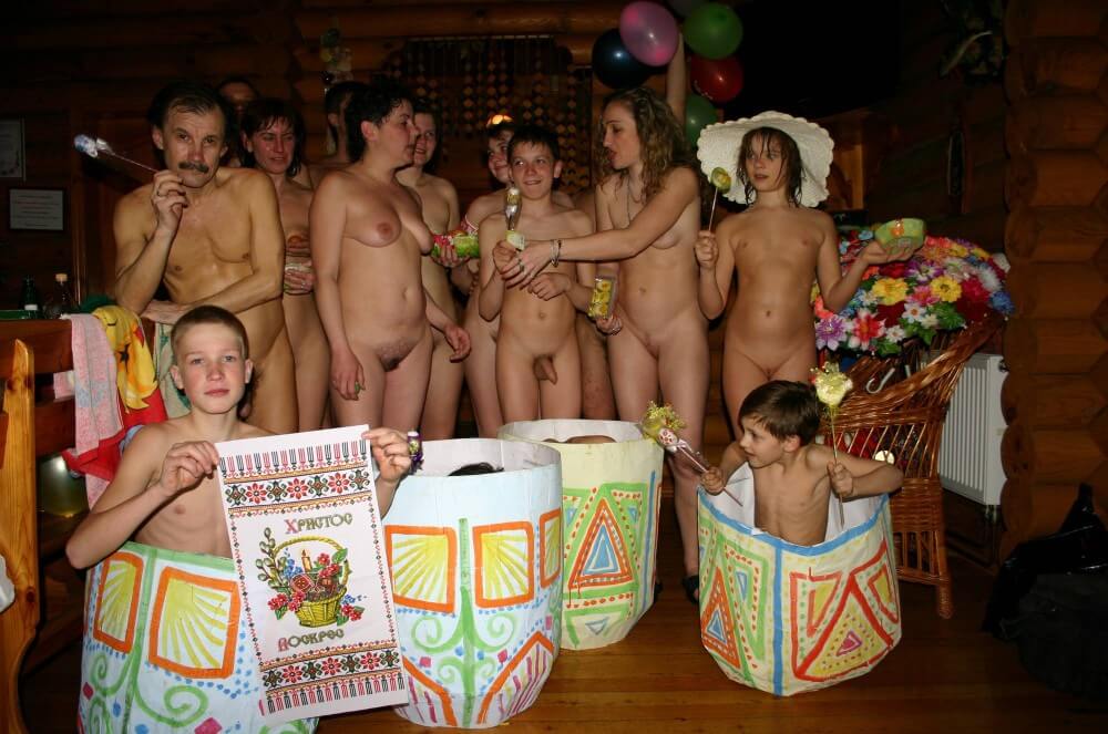 Easter Group Memories pics - Through naturism, people seek an opportunity to become closer to nature and to themselves