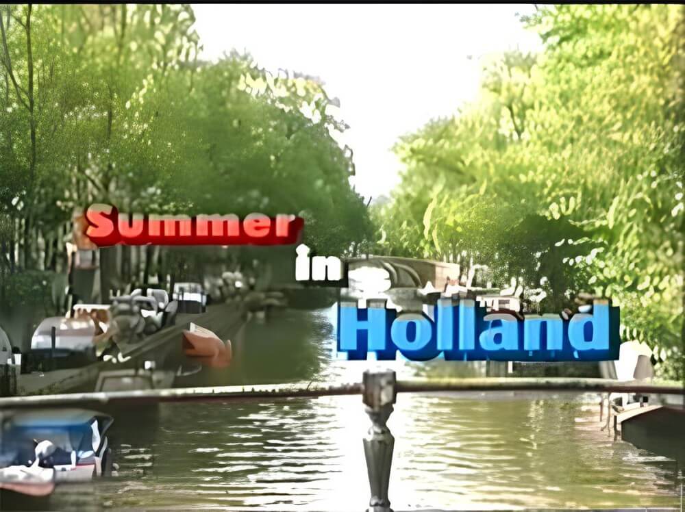 Nudism in Holland - Nudity helps to overcome insecurities and boost self-esteem