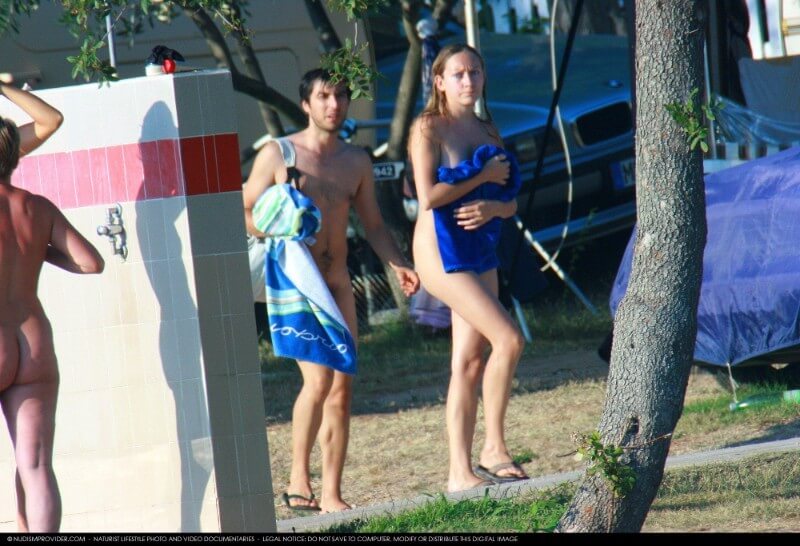 Naturism big photo gallery - The practice of nudism helps overcome insecurities and overcome fears