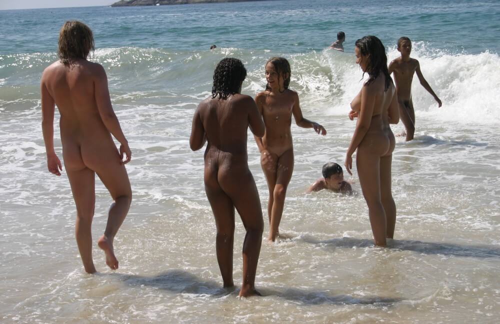 Brazils Water Refreshing pics - Many consider a free body and nudism to be central to their lives