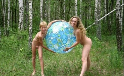 Crimea Family Sand Profile photo gallery - The practice of naturism fosters an atmosphere of trust and respect