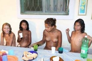 Family Events Pictures # 1 - Physical freedom is important to many nudists