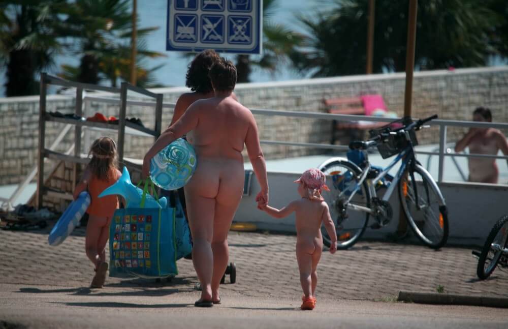 Pool Outskirt Nude Guests pics - People in a State of Complete Nudity