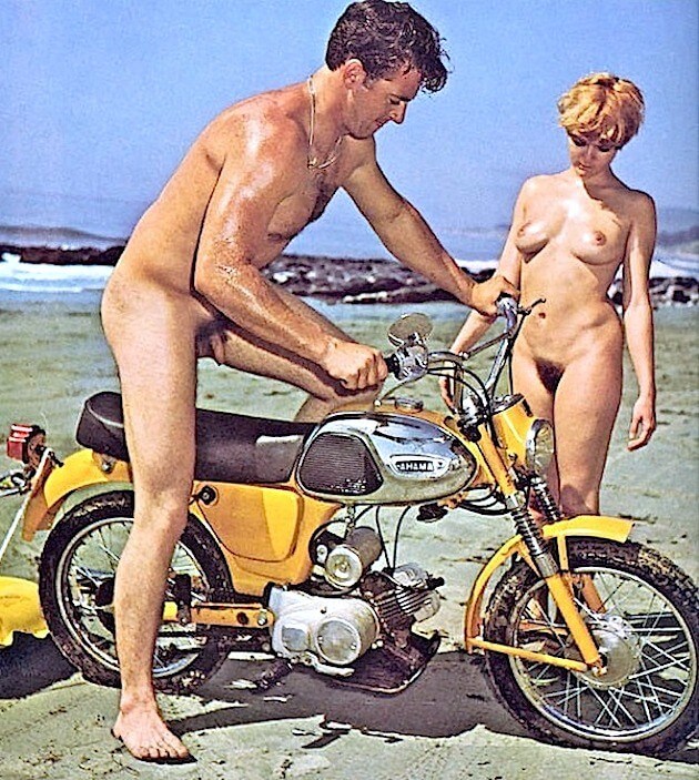 Retro naturism photo gallery - A person without clothes is closer to the wild