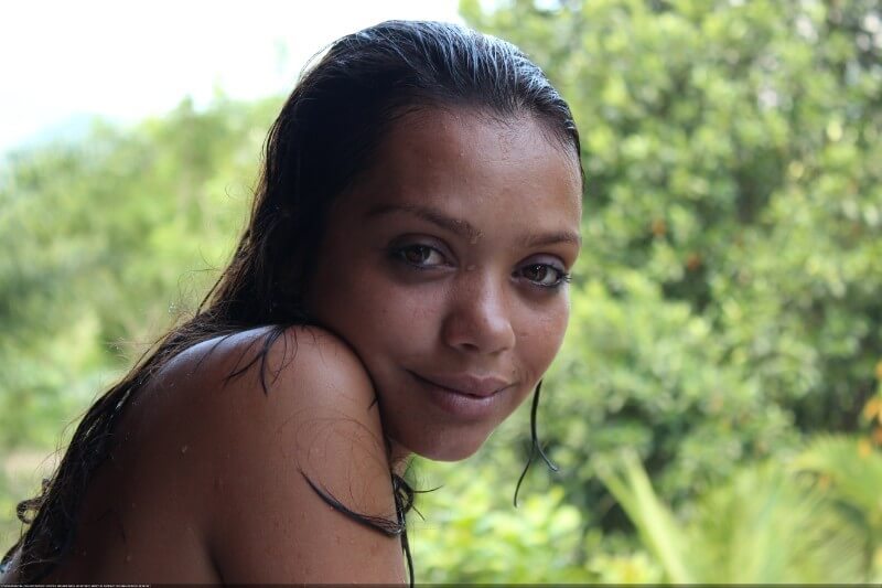 Tropical activities 1-25 gallery - Naturism is not a cult