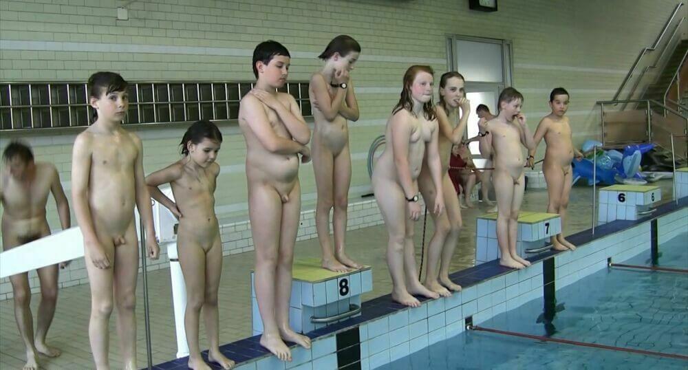 Naturist Pool And Games Full HD upd - This practice of going nude was embraced by the highest ranks of the aristocracy