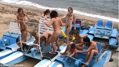 A group of naturists at sea - Freedom of the body means equality for all