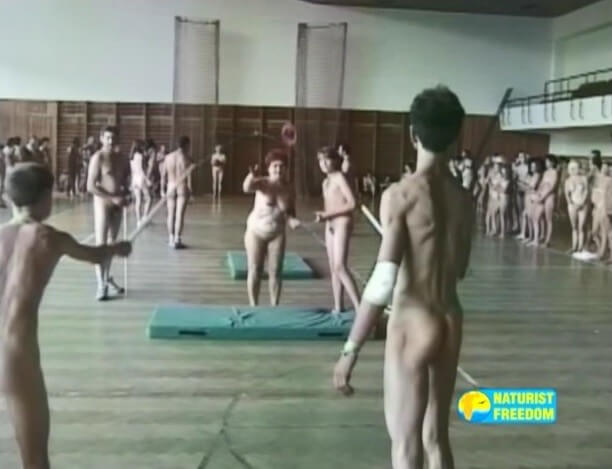 Helios Natura: FKK Fumbling and Tumbling - This is how naturism culture manifests itself